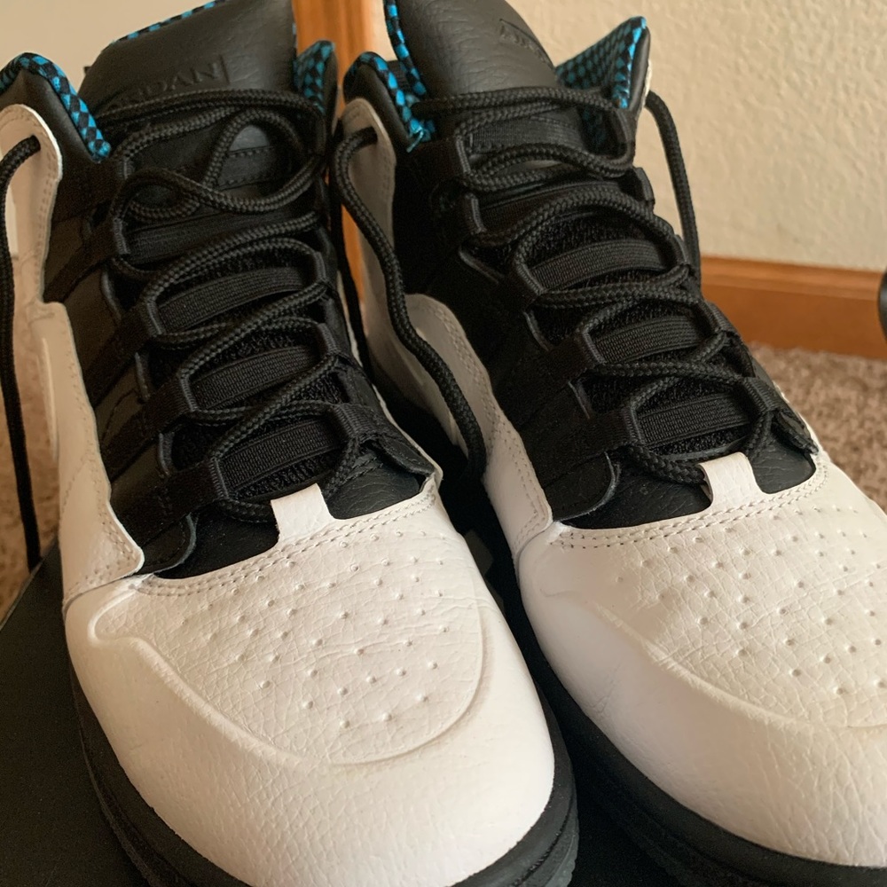Jordan Retro 1s